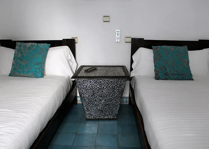 Extramuros コニル・デ・ラ・フロンテラ