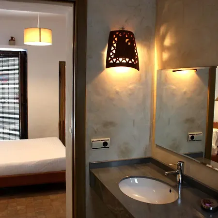 Guest house Extramuros