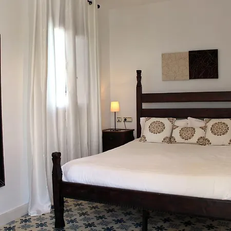 Extramuros 4* Кониль-де-ла-Фронтера